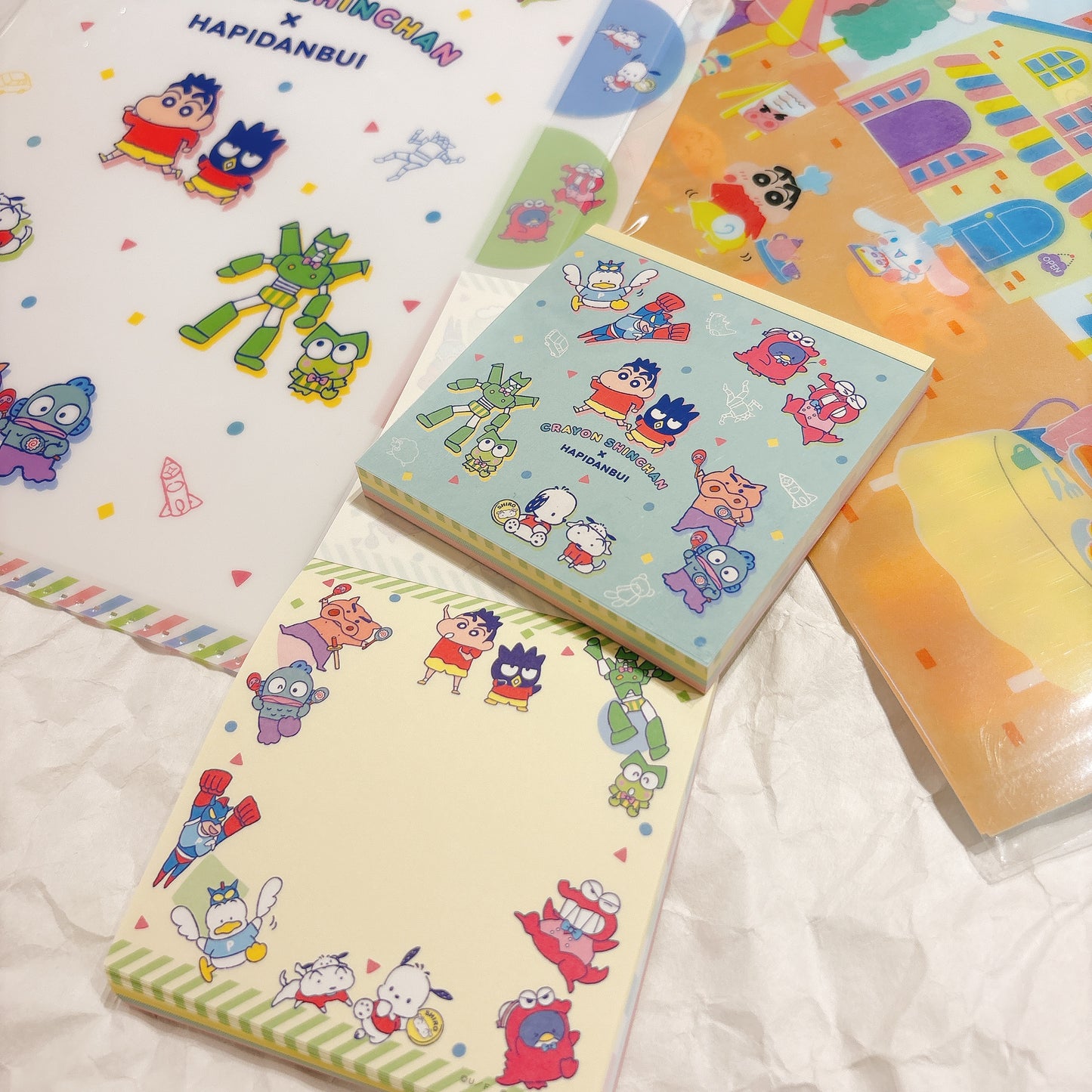 日本Sunstar 蠟筆小新 x Sanrio 100 頁便條磚