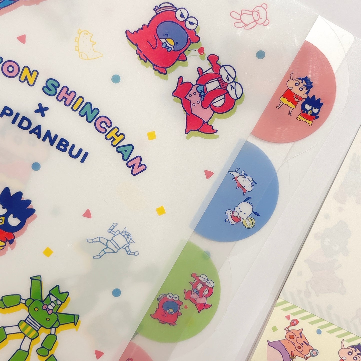 日本 Sanrio 聯乘 蠟筆小新 5 Pockets 文件夾