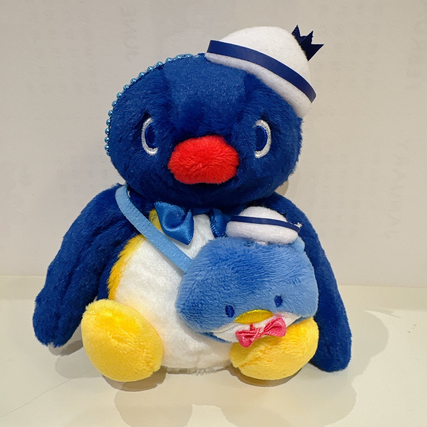 《早鳥訂購88 折‼️》日本45 週年限定版 Pingu x Sanrio Tuxedosam 聯乘:Tuxedosam 公仔匙扣