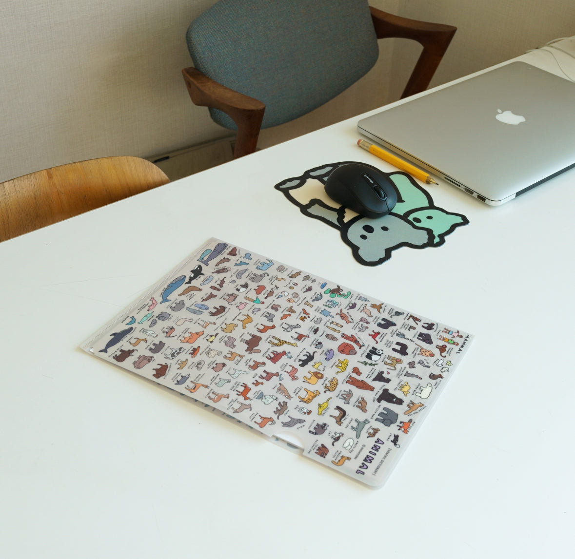 世界圖鑑系列: 100 野生動物 A4 文件夾