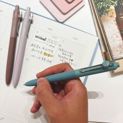 Mitsubishi UNI Ball Zento 0.38mm 水性墨水筆（黑色墨）