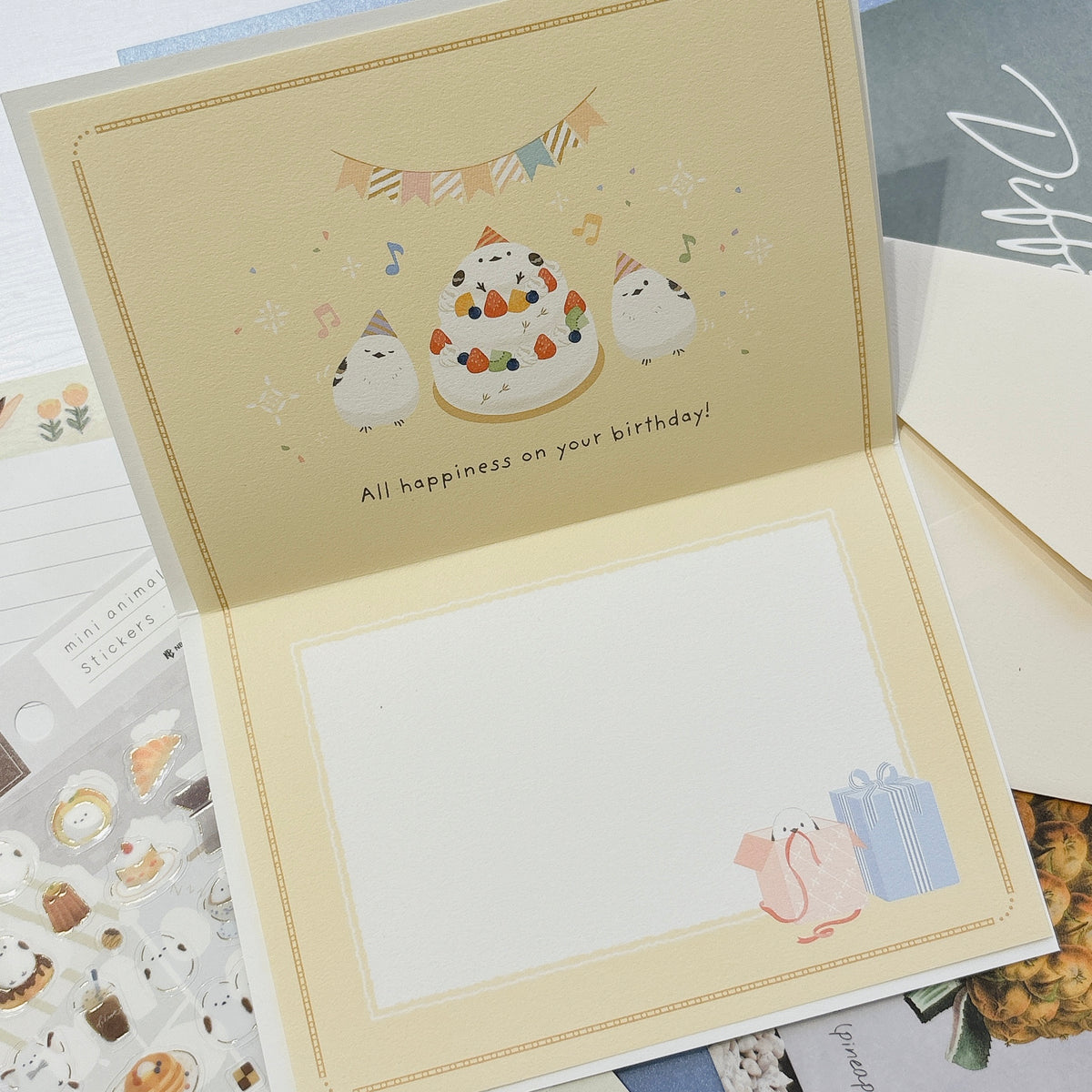 日本NB 可愛雪鳥排排坐 : Happy Birthday 生日卡