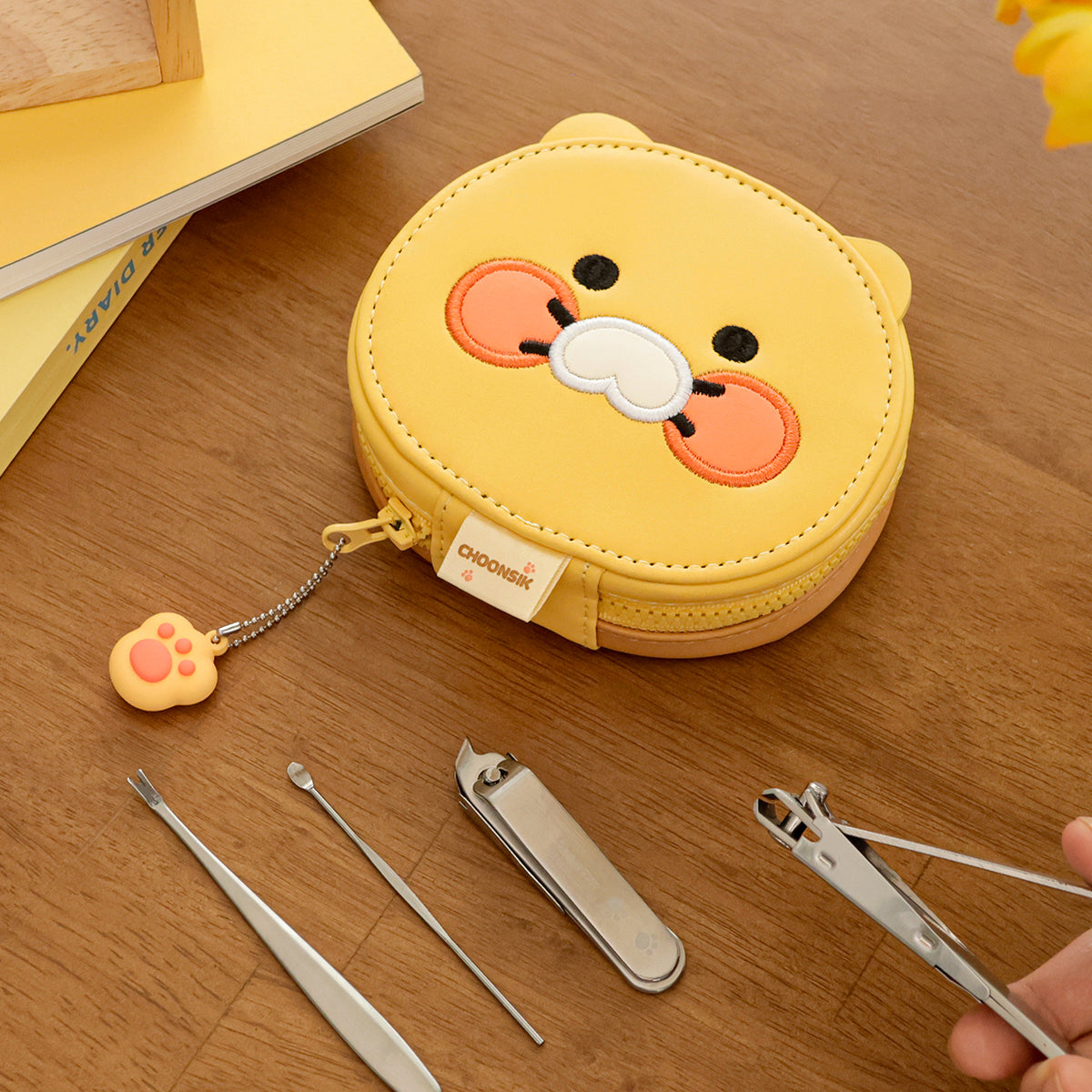 Kakao Friends 春植美甲套裝連袋子 ￼ [預購貨品，下單後14天出貨]