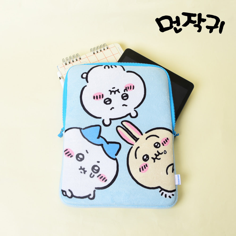 Chiikawa 11 inch iPad Pouch  - (預購商品)