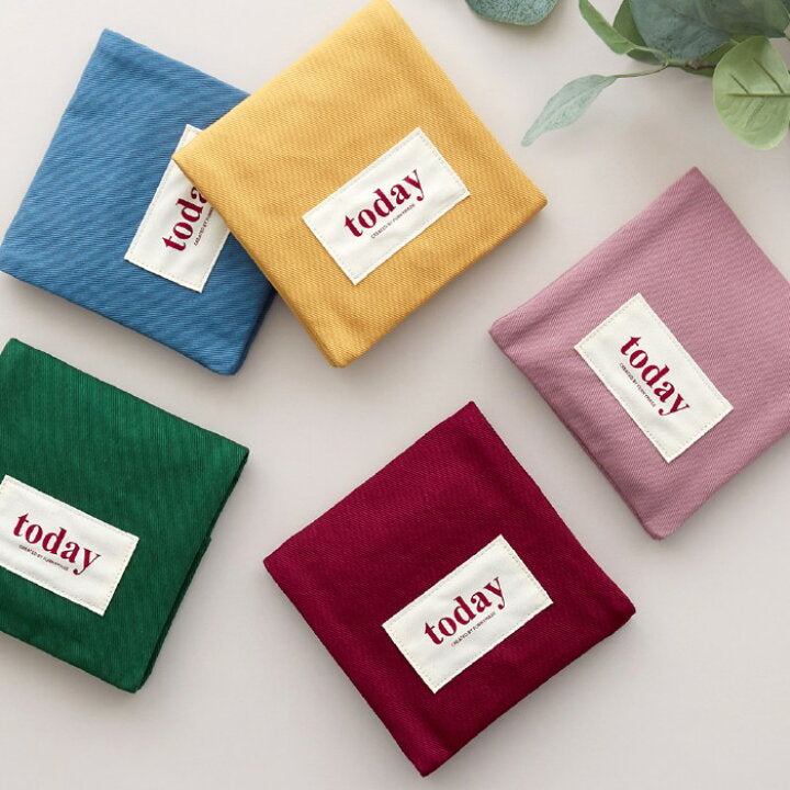 Girls Talk - Toiletries Pouch * [預購貨品，下單後14天出貨]