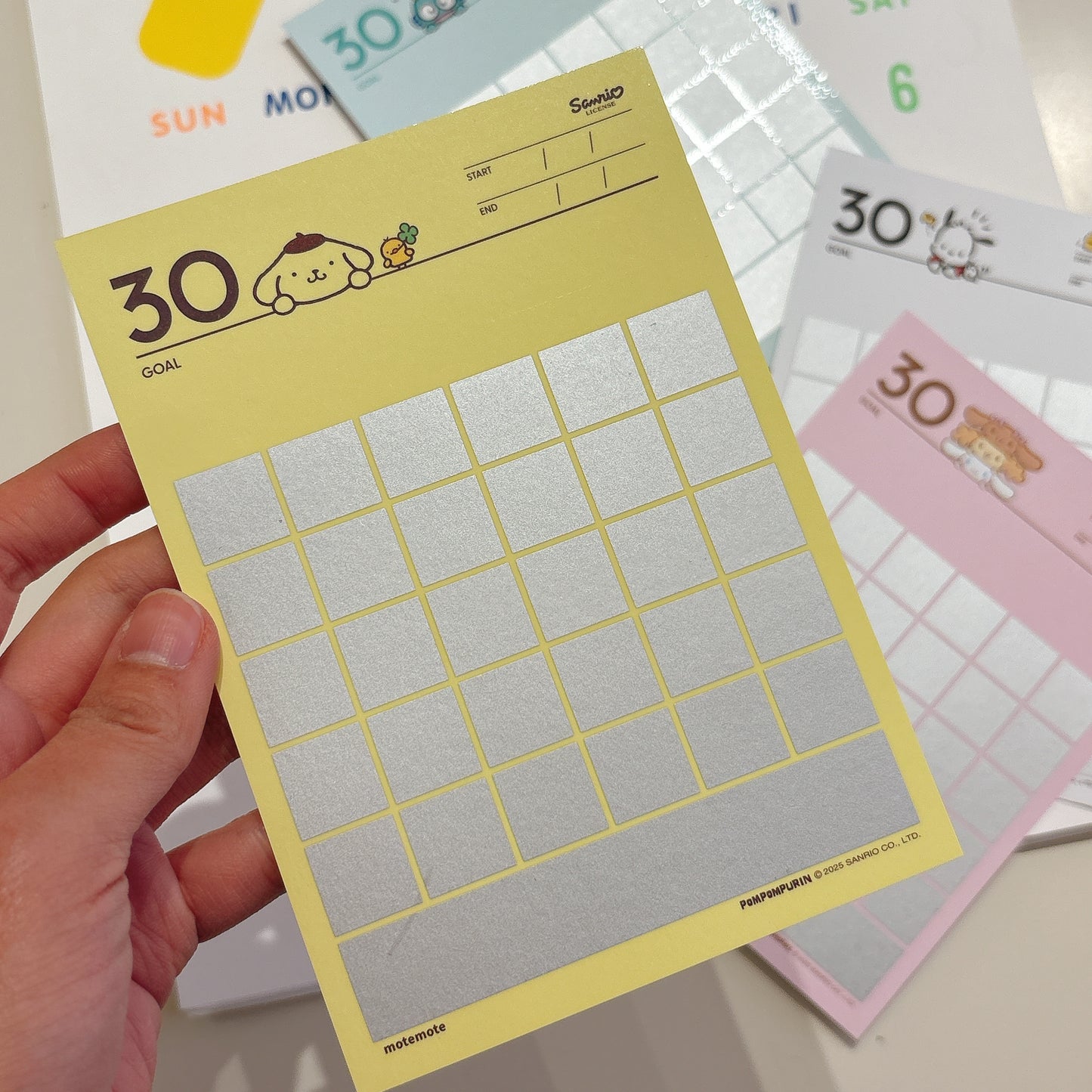 30天挑戰 - Habit tracker Sanrio 擦擦卡