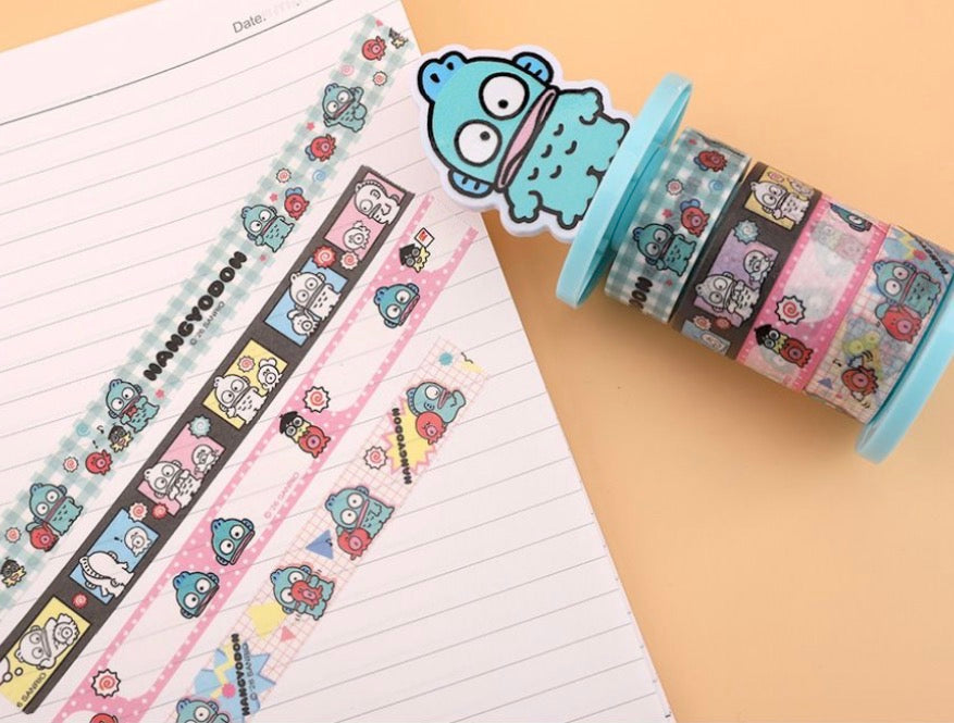 日本Sanrio Characters 紙膠帶Holder 連紙膠帶套裝 - 肉桂狗 / 水怪 / Kuromi / Hello Kitty / My Melody [預購貨品］