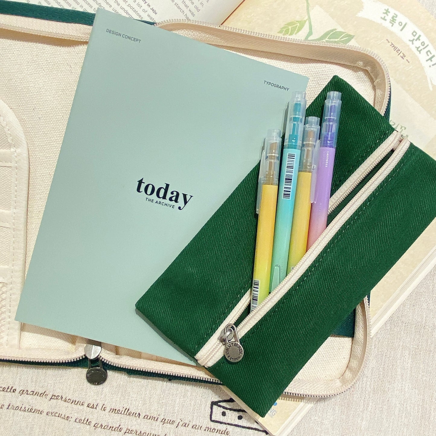 **Clearance sale** 韓國It’s Today Diary Pouch Set （連筆袋及無時效月週Schedule 套裝）