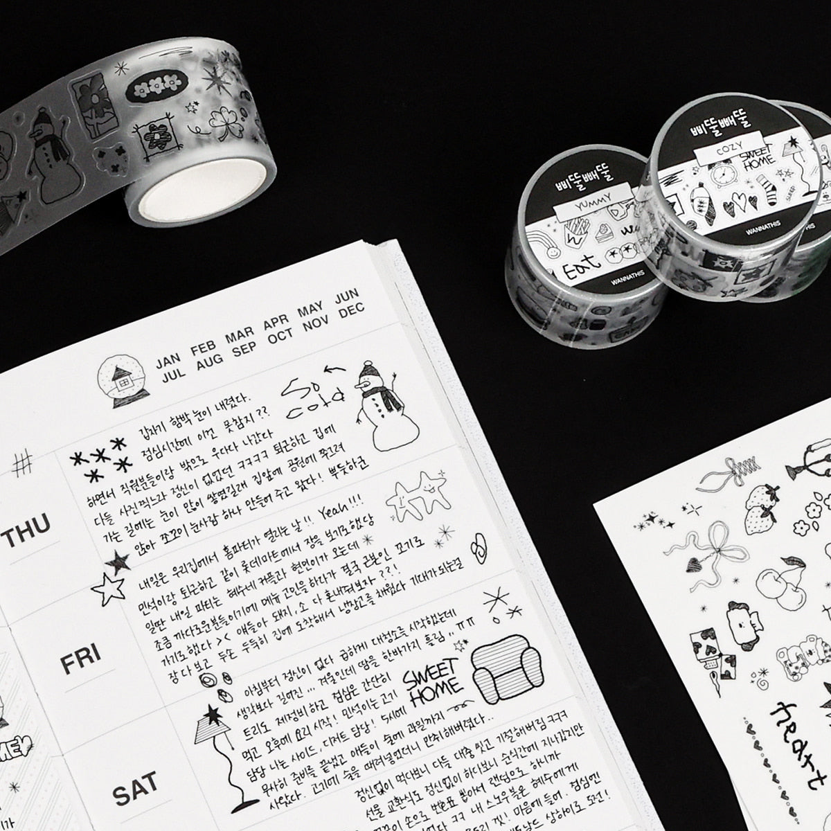 韓國 黑白塗鴉 Roll Stickers - （可獨立撕下每一粒）[預購貨品］