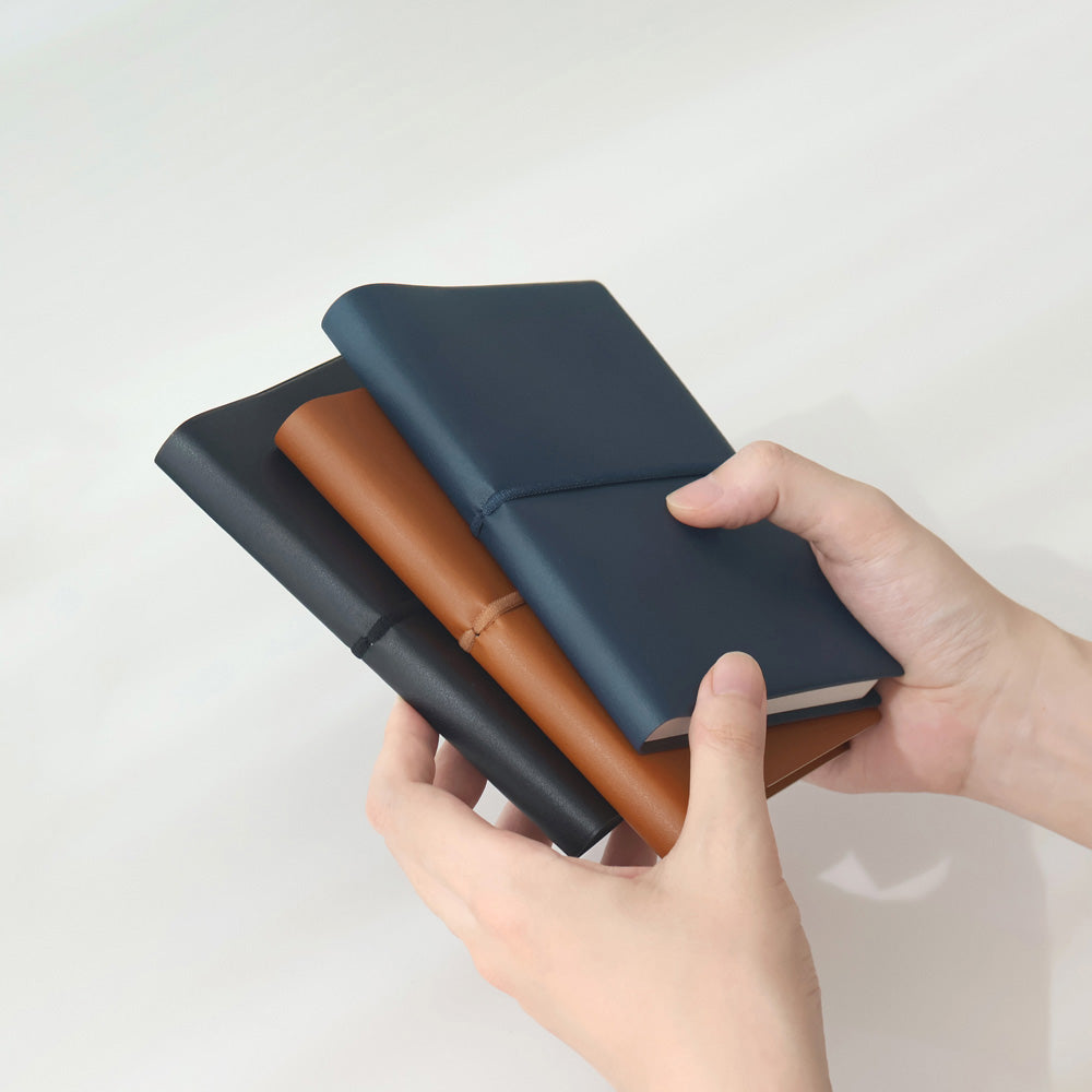 韓國  Fenice 人造皮革 筆記簿 - 橫線+空白內頁* [預購貨品，下單後14天出貨]