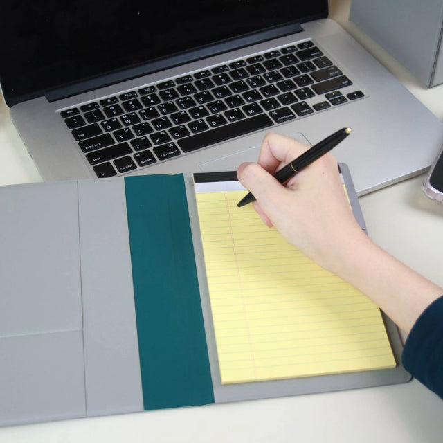 韓國Fenice Studio Multi Pockets A5 Writing Pad Folder 連A5 Writing Pad套裝 * [ 預購貨品 ]