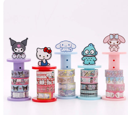 日本Sanrio Characters 紙膠帶Holder 連紙膠帶套裝 - 肉桂狗 / 水怪 / Kuromi / Hello Kitty / My Melody [預購貨品］
