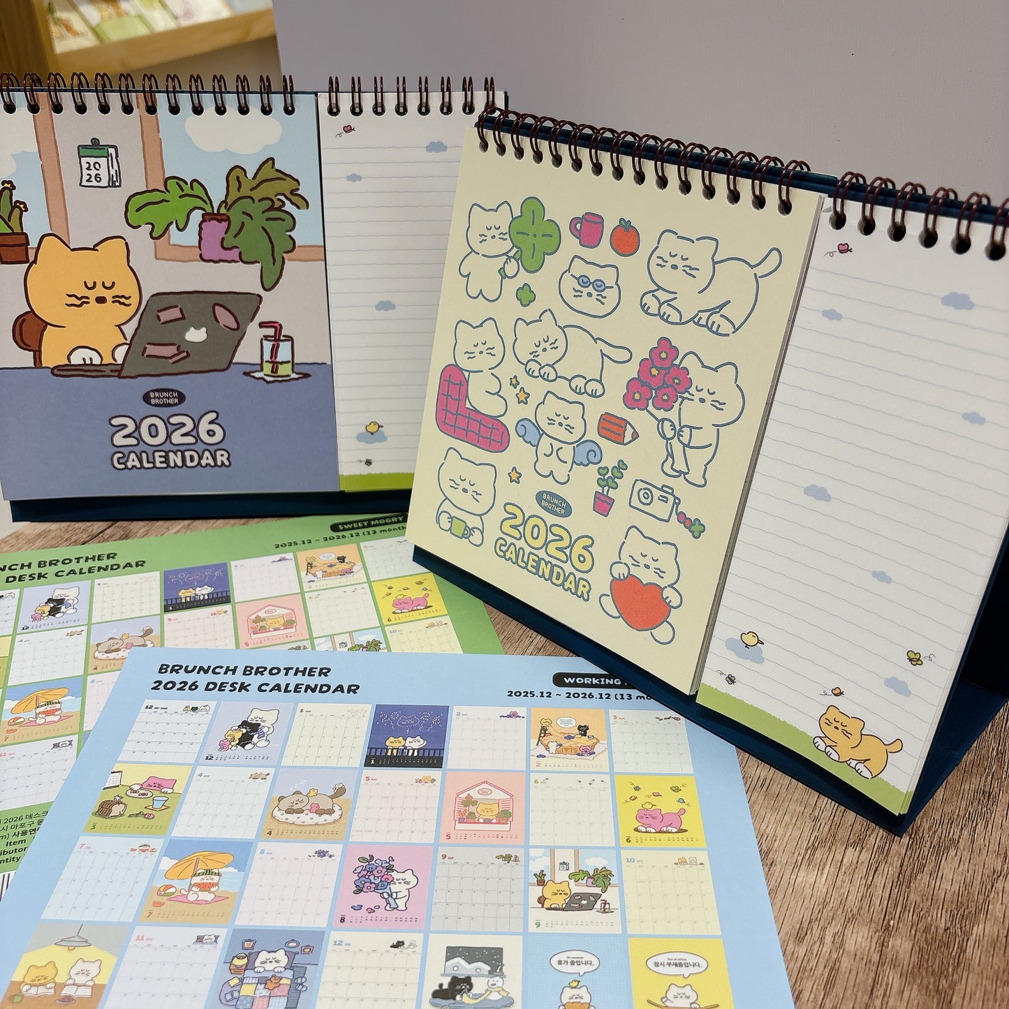 2026 韓國 Mogry Cat Twin Calender 桌面月曆 (with Memo Pad) * [預購貨品，下單後14天出貨]