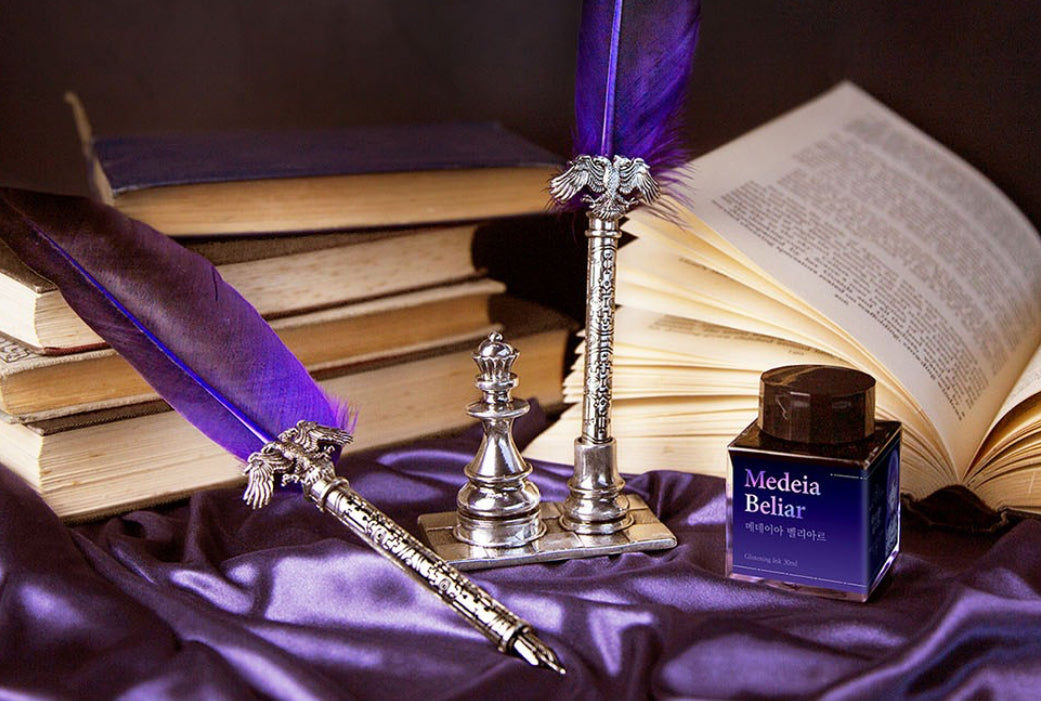 Wearingeul Ink 羽毛鋼筆套裝 Pen & Pen Holder Set (Your Throne - Purple) (預購貨品）