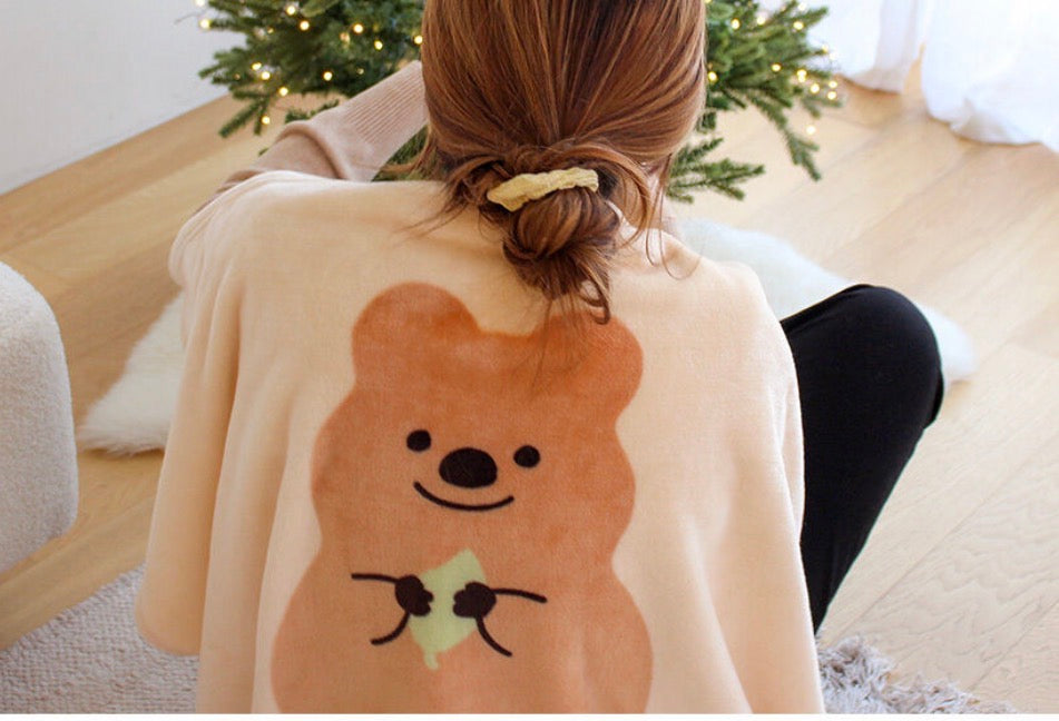 韓國濟州Kiki Quokka 毛絨絨小被子* 抱著樹葉 🍃[預購貨品，下單後14天出貨]