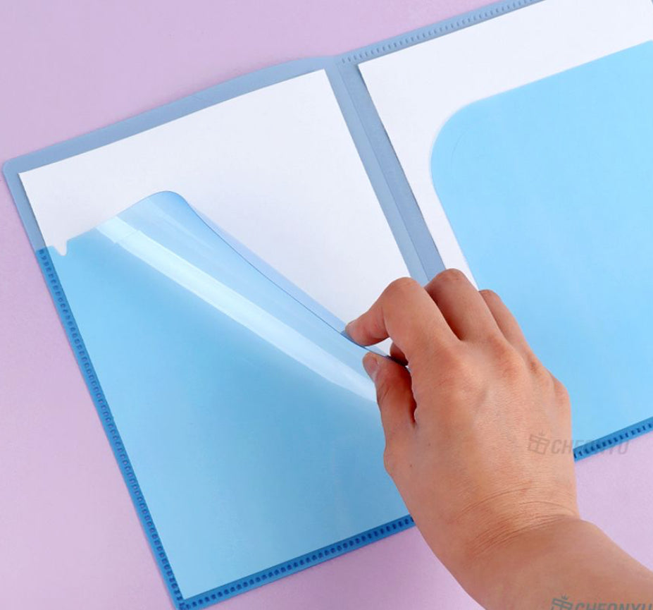 日本Chiikawa 夏日海邊派對A5 文件夾 (封面碎片可搖動）