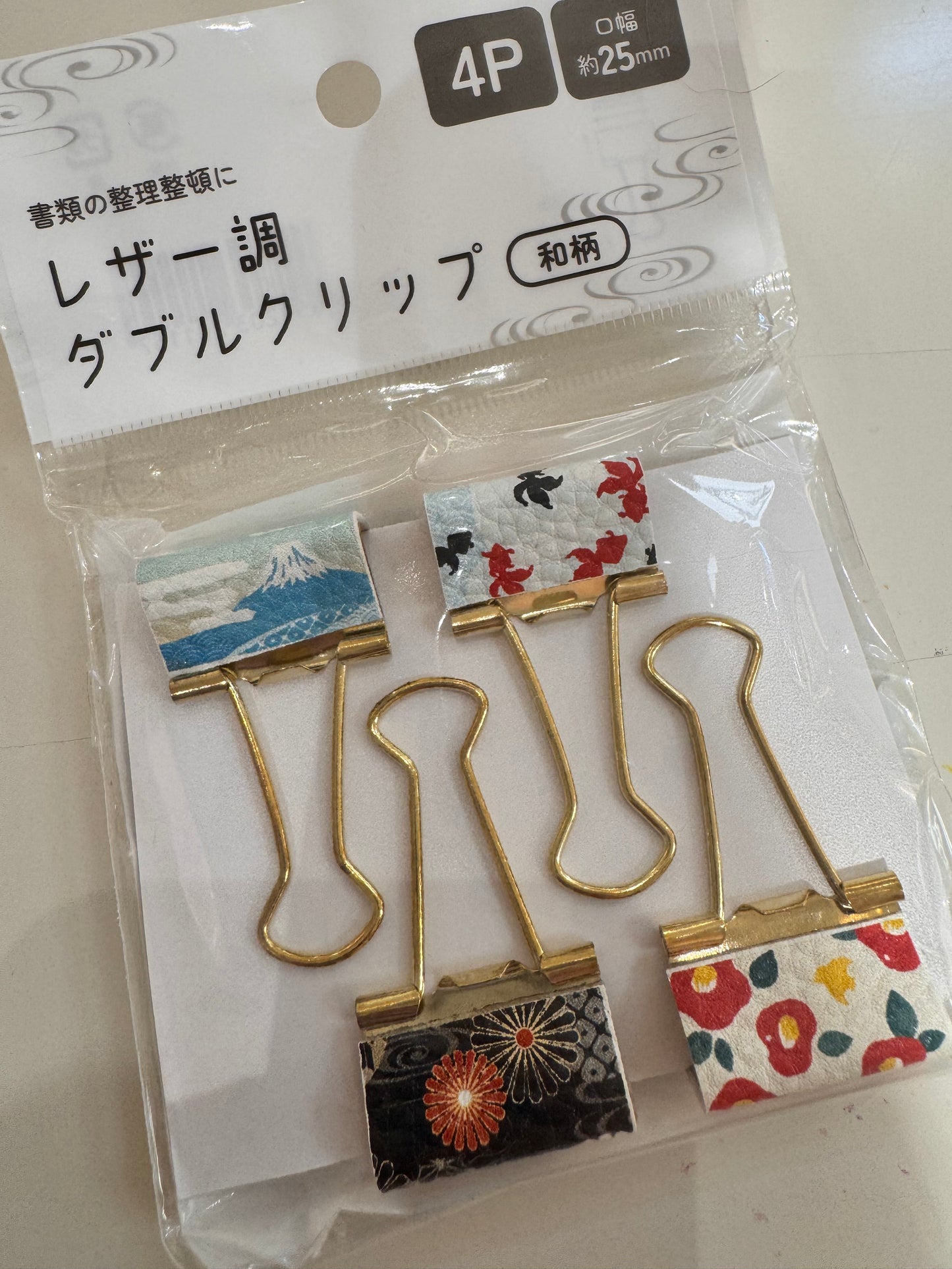 日和風情一套4 個皮革金屬長尾夾