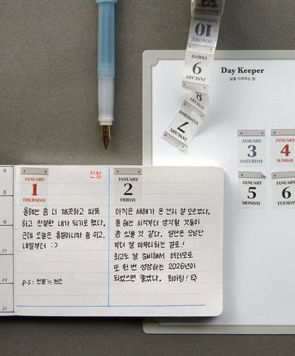 韓國原創 glen 2026 年365天迷你月曆和紙卷裝貼紙 [預購貨品，下單後一星期出貨]