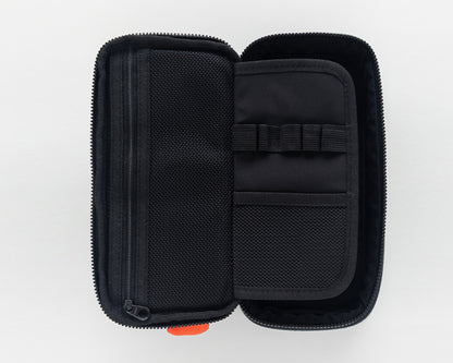 韓國平頭 Pom Pom 黑面多士筆袋/ 化妝袋  - 黑灰兩色