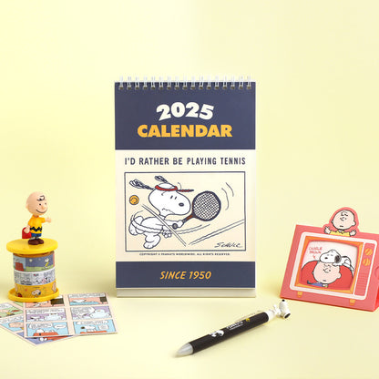 2025 My Snoopy World 史努比花生漫畫桌上月曆 - 預購產品