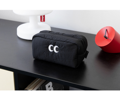 韓國 Som Som Eyes Fluffy Pouch - 3 色選擇 * [預購貨品，下單後14天出貨]